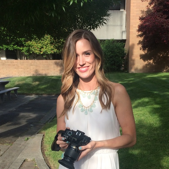 Meet your Posher, Madeleine - Picture 1 of 4